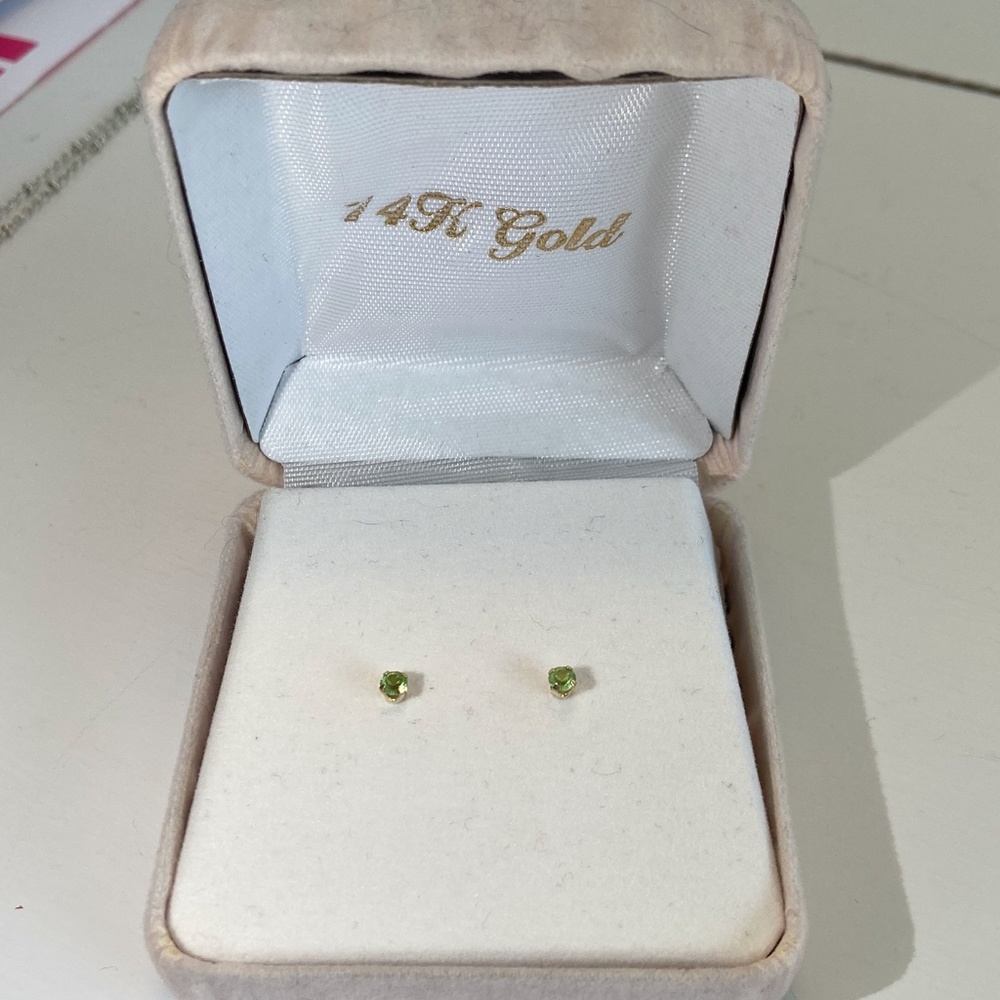 14K Gold Peridot Earrings